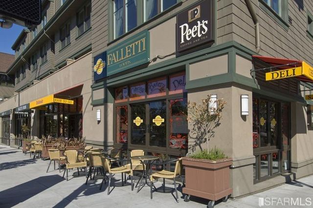 a sign that is on the wall of a building