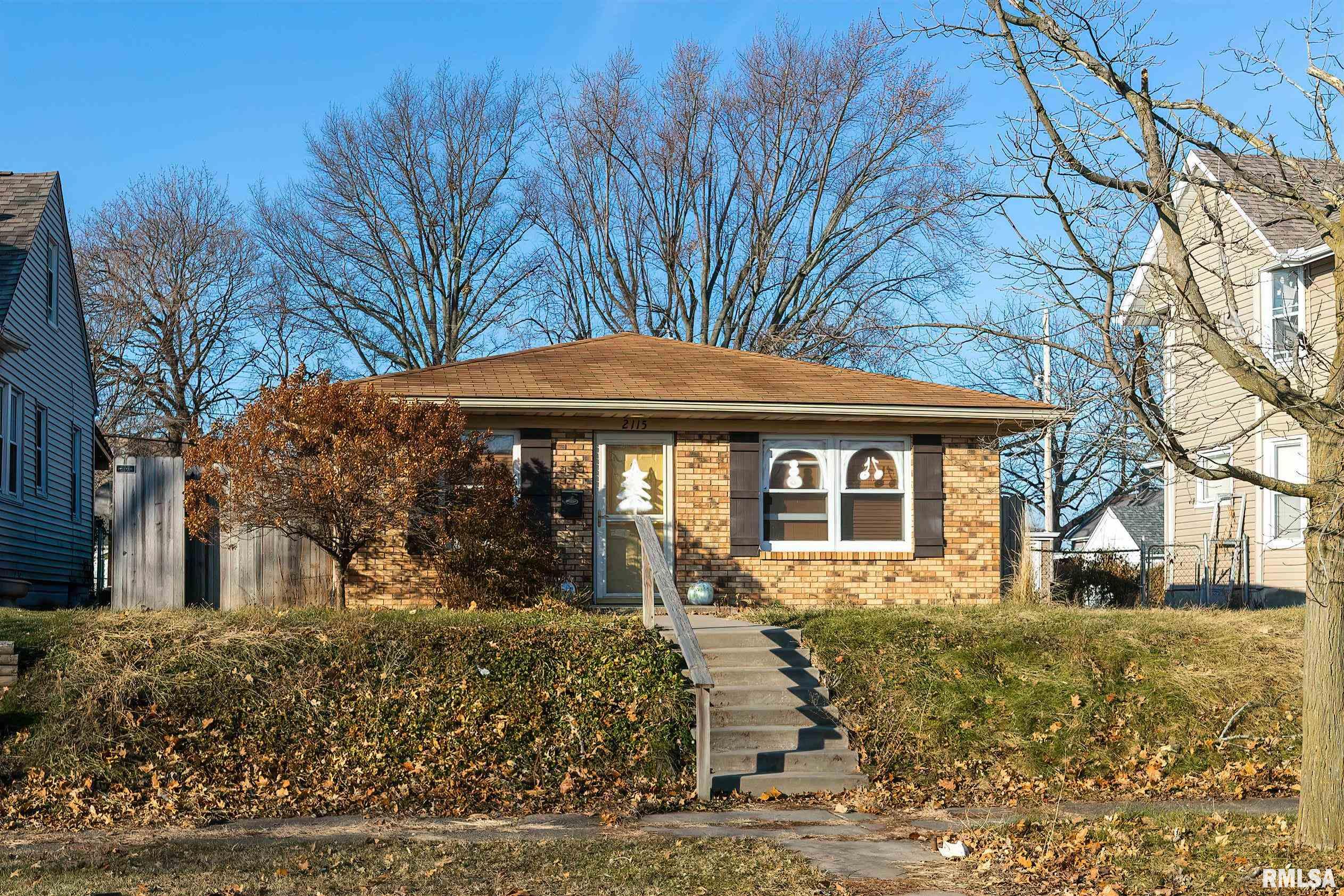 2115 3rd Street Moline, IL 61265 - Photo 3 of 18 Gallery Image 3