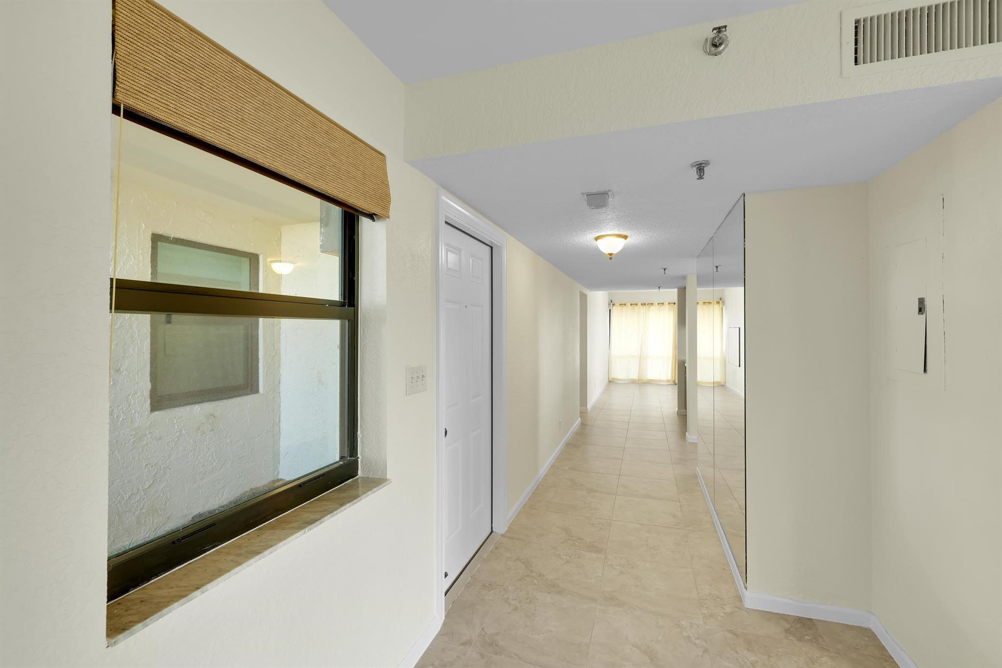 374 Golfview Road, Unit 106 North Palm Beach, FL 33408 - Photo 14 of 40 Photo 14