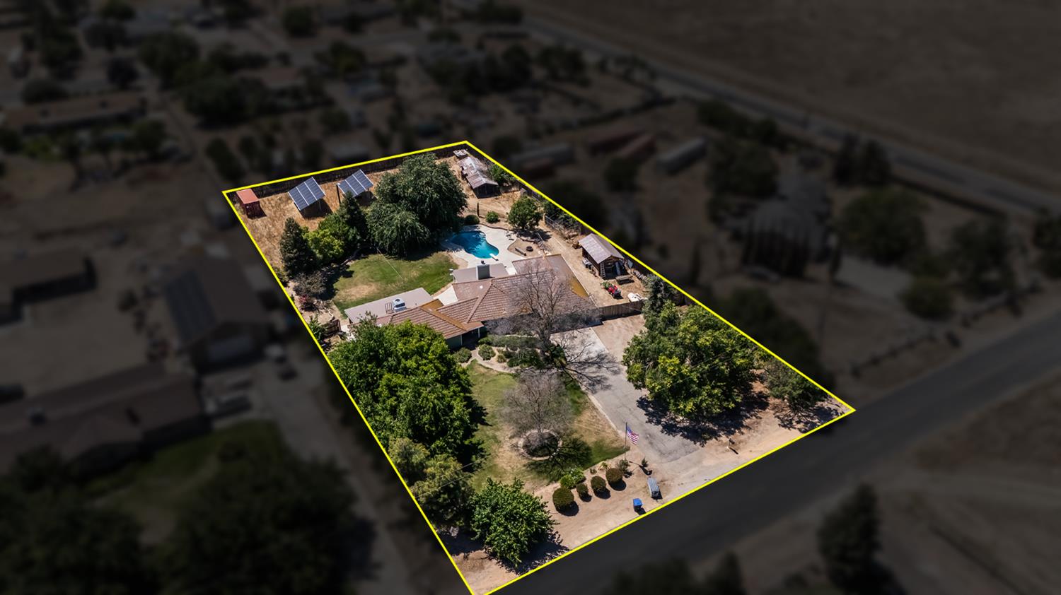 14944 Huntington Road Madera, CA 93636 - Photo 2 of 72