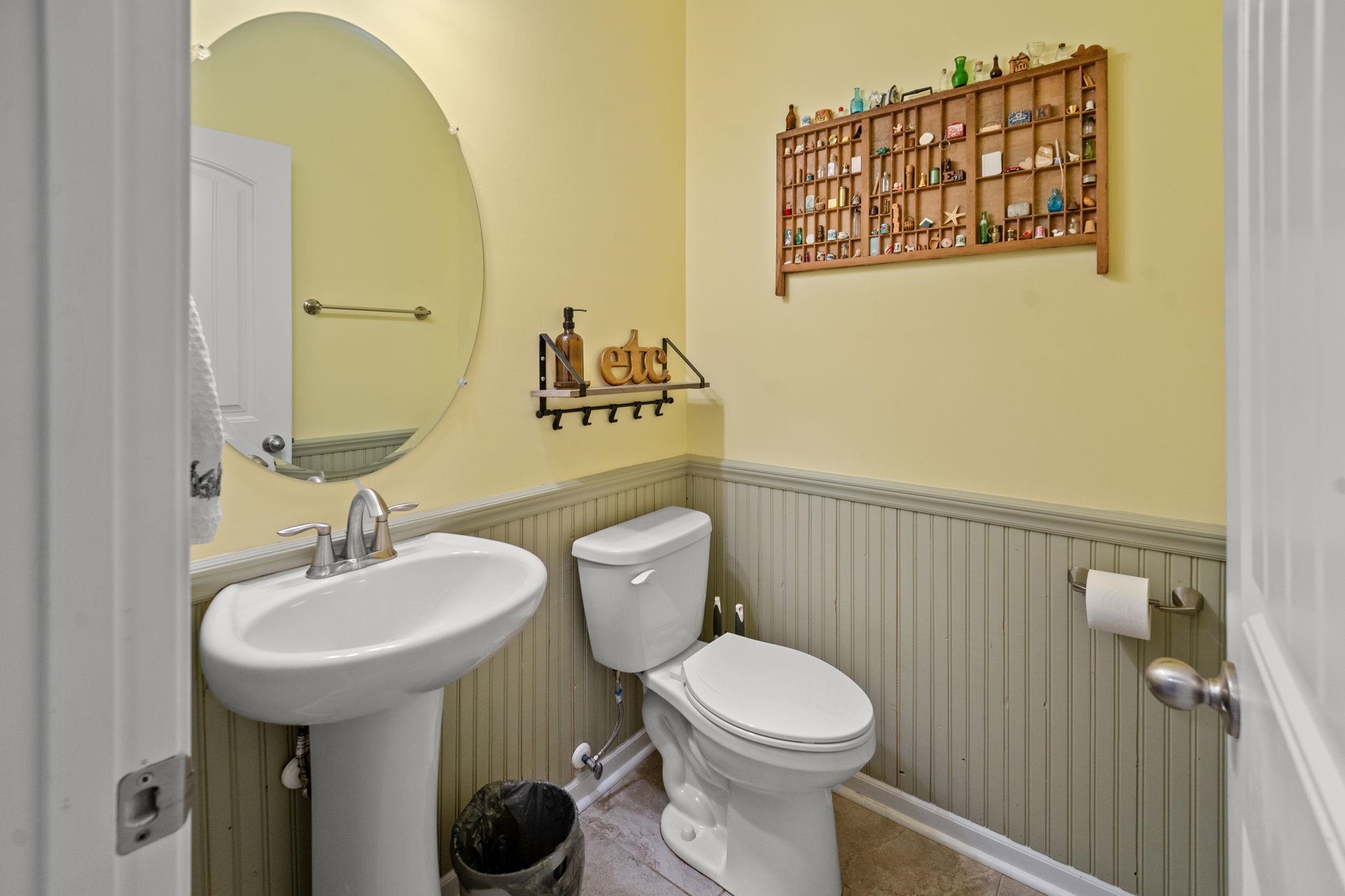 656 Hickman Street Surfside Beach, SC 29575 - Photo 26 of 43