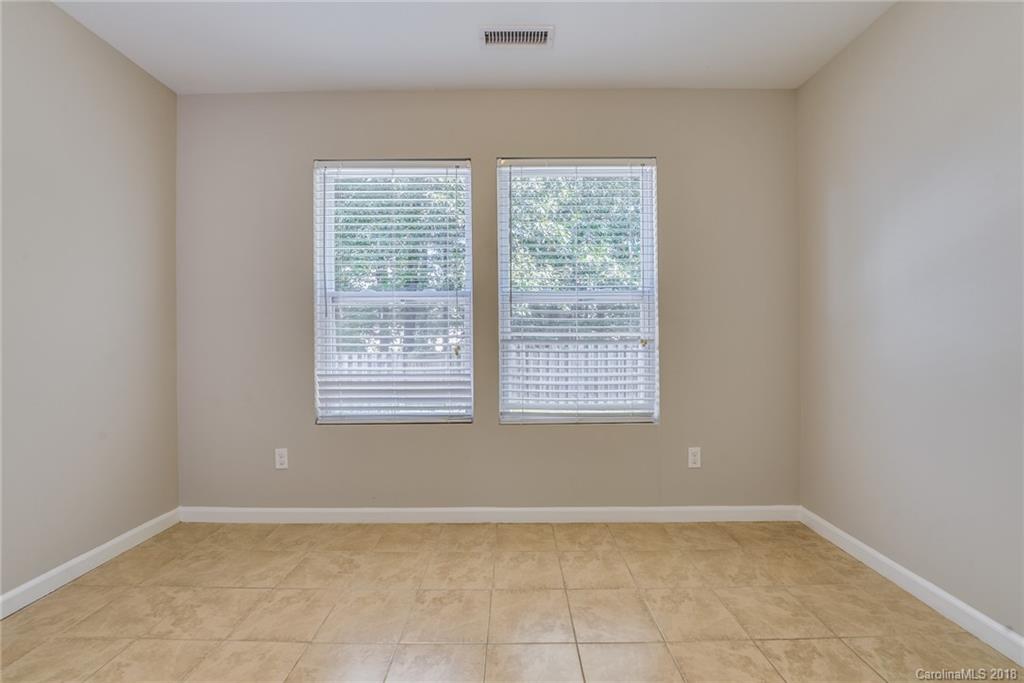8516 Lustre Road Charlotte, NC 28215 - Photo 19 of 20 Gallery Image 19