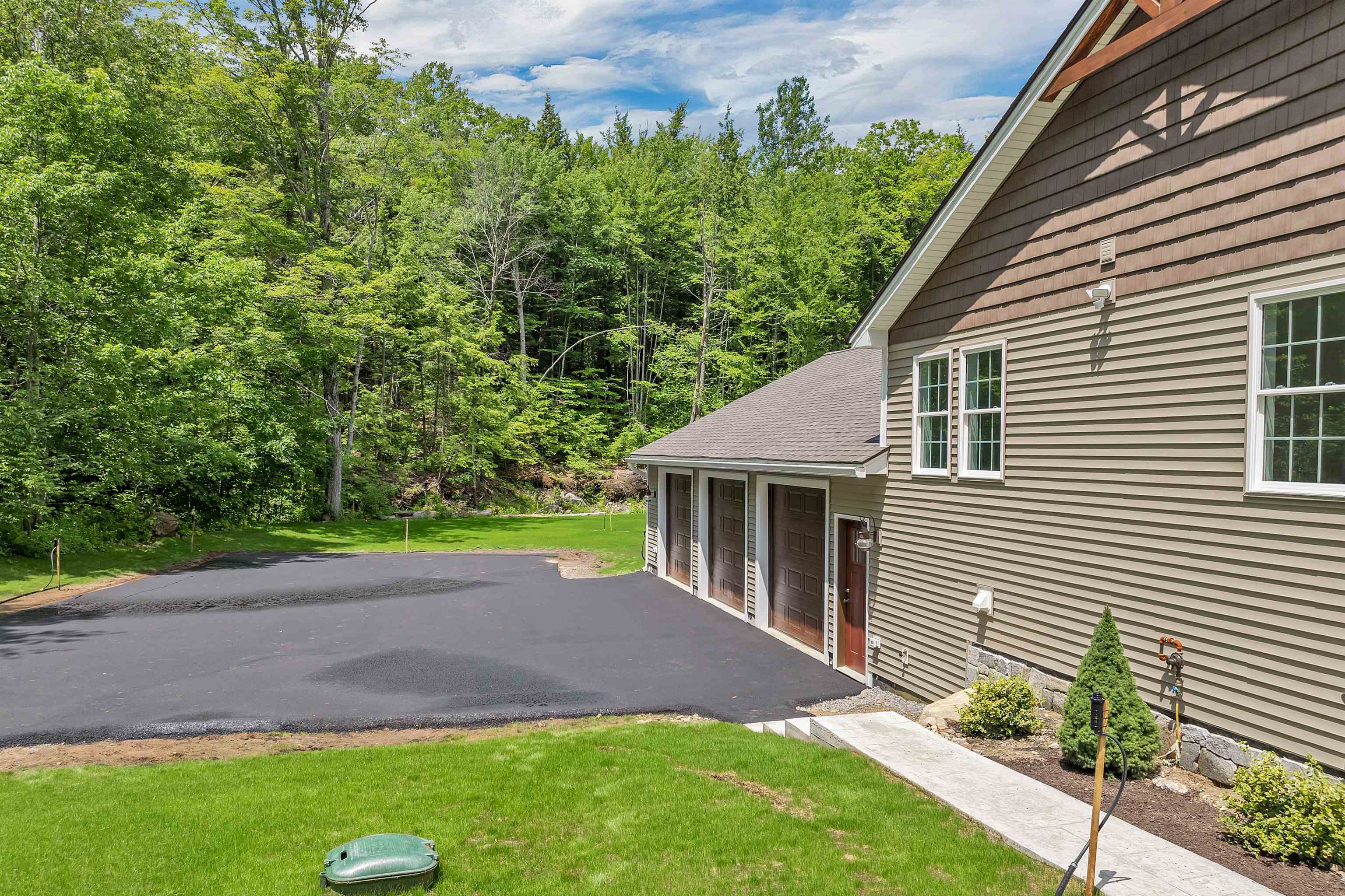 120 Cherry Valley Road Gilford, NH 03249 - Photo 4 of 45