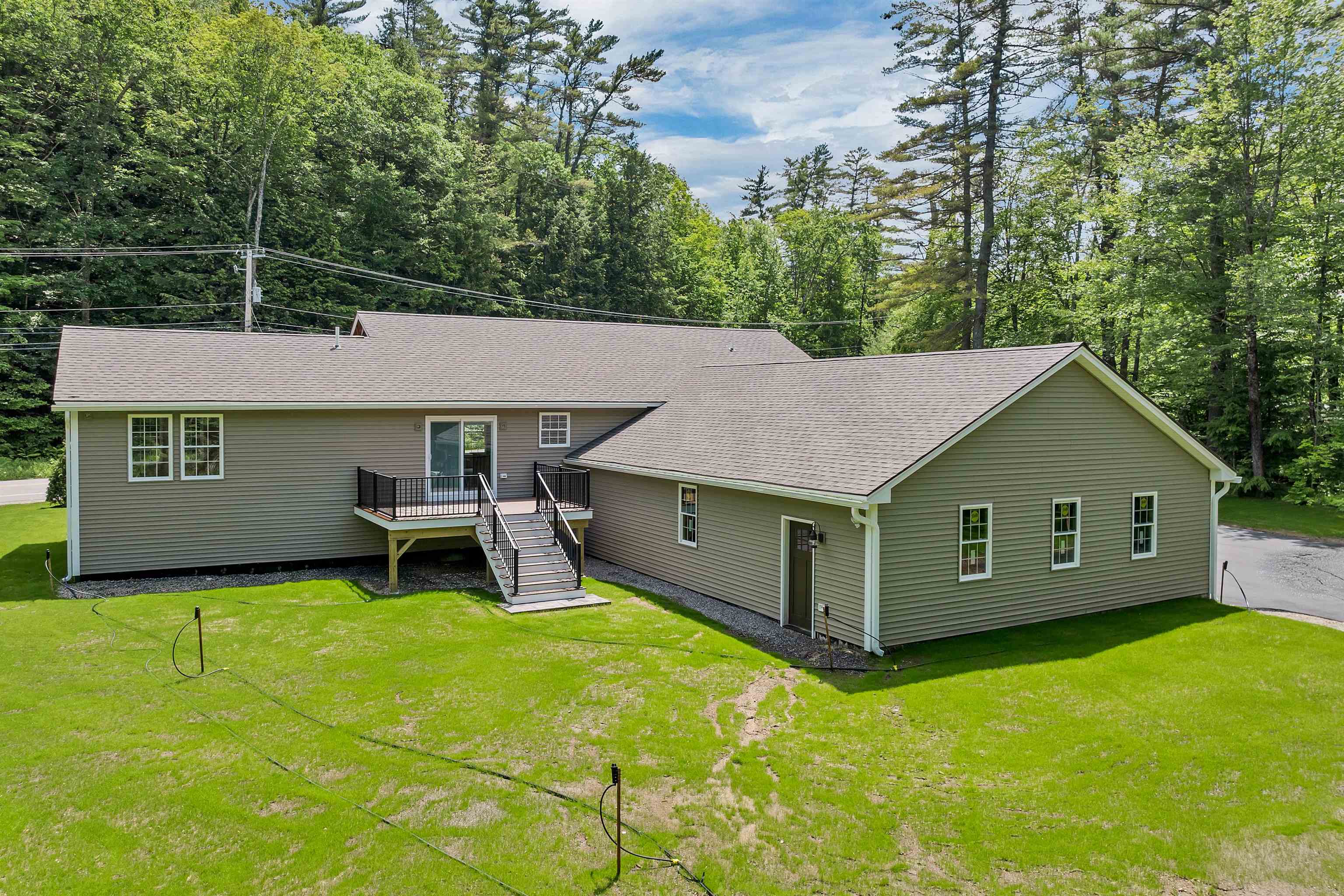 120 Cherry Valley Road Gilford, NH 03249 - Photo 5 of 45