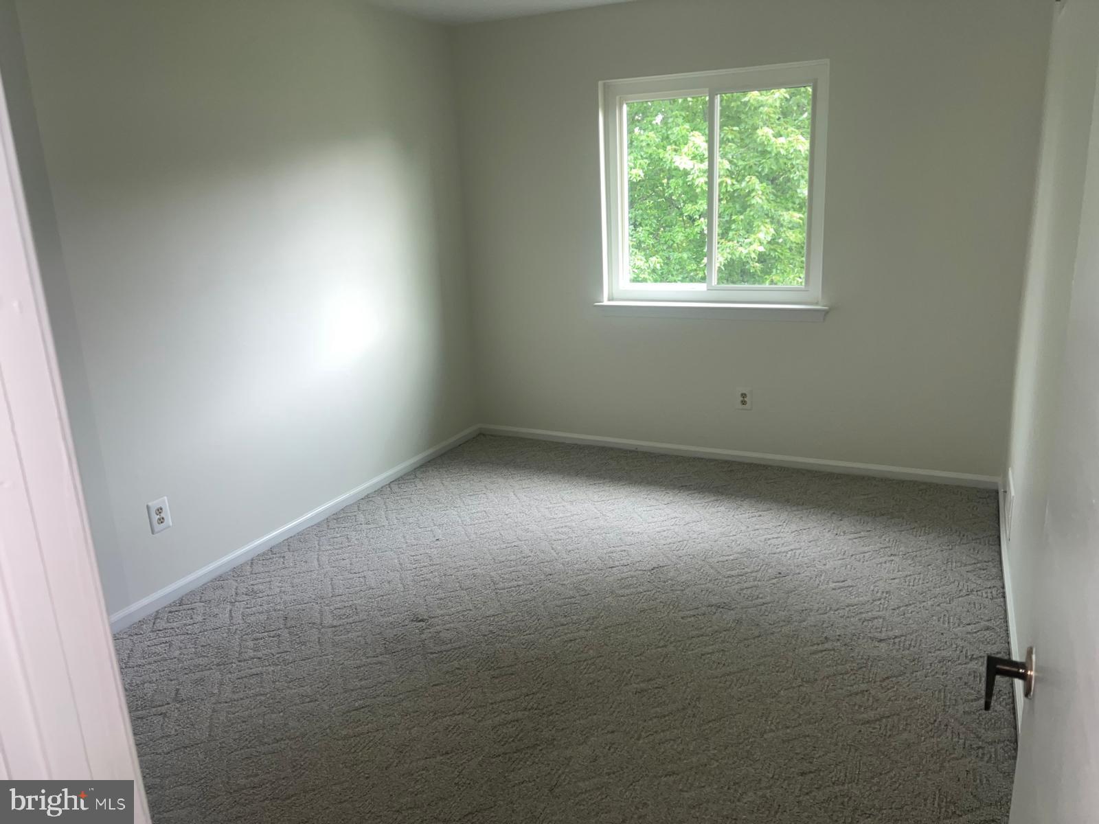100 Conway Court Exton, PA 19341 - Photo 13 of 16 Bright and airy blank canvas room.