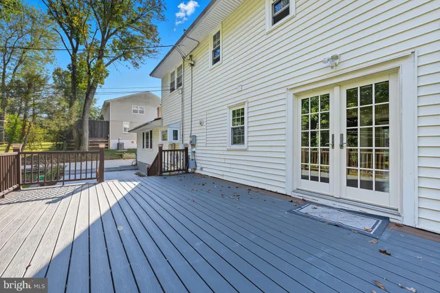 $779,900 | 24 Stone Crop Road, Wilmington, DE 19810