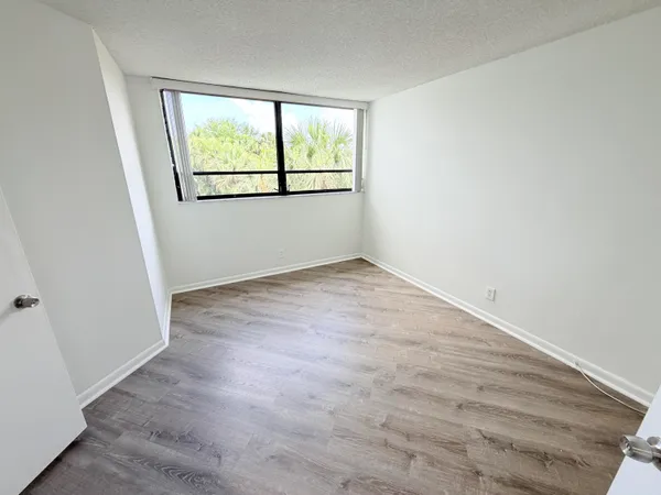 $1,475 | 1720 North Congress Avenue, Unit 309, West Palm Beach, FL 33401