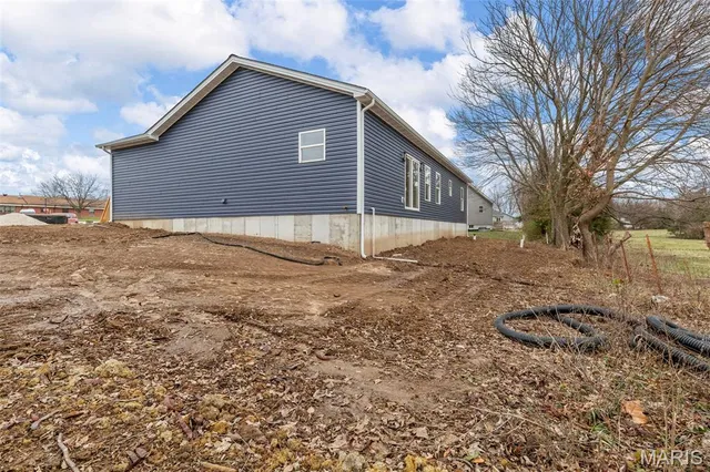 $289,000 | 4 Dogwood Court, St. Peters, MO 63376