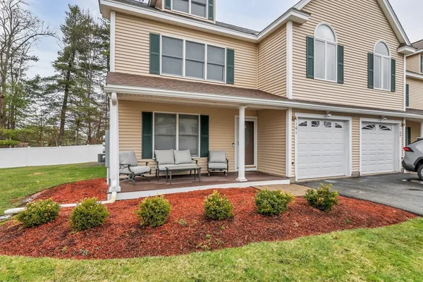$730,000 | 216 Rangeway Road, Unit 1101, Billerica, MA 01862
