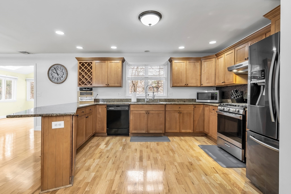 216 Rangeway Road, Unit 1101 Billerica, MA 01862 - Photo 7 of 29