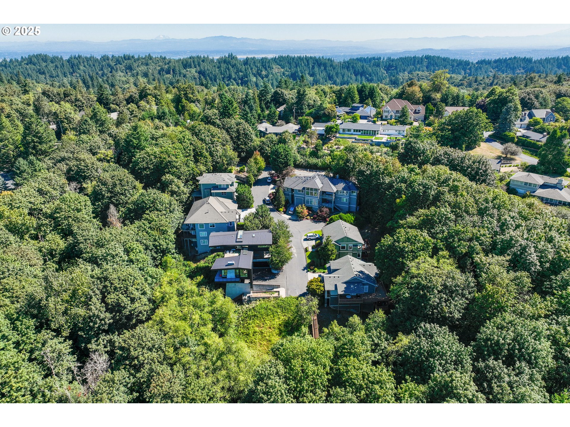 8049 Northwest Prominence Court Portland, OR 97229 - Photo 13 of 19