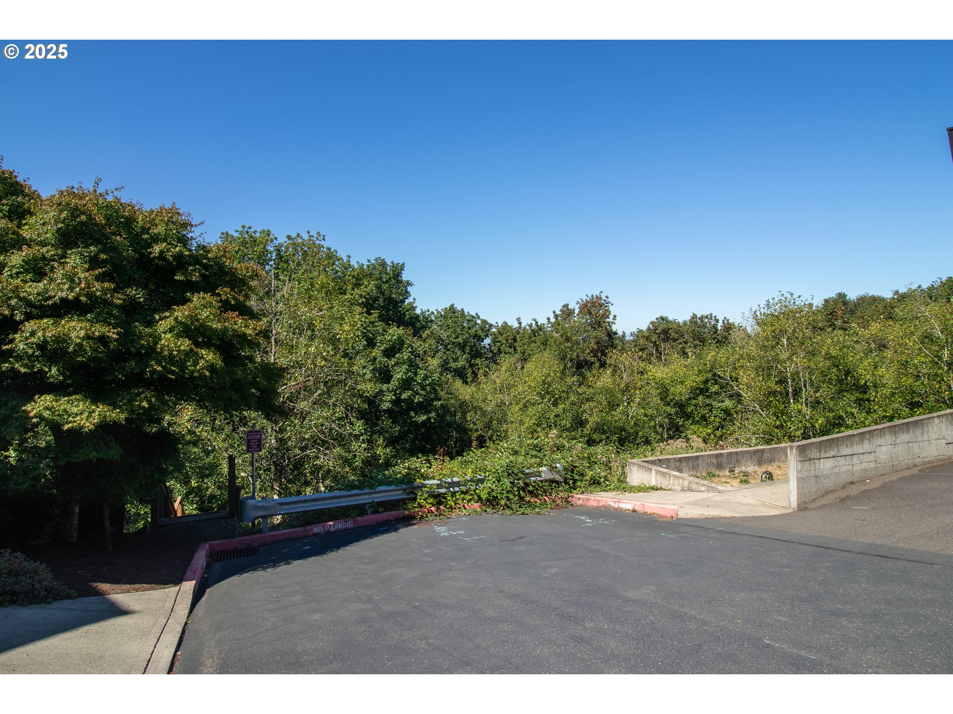 8049 Northwest Prominence Court Portland, OR 97229 - Photo 2 of 19