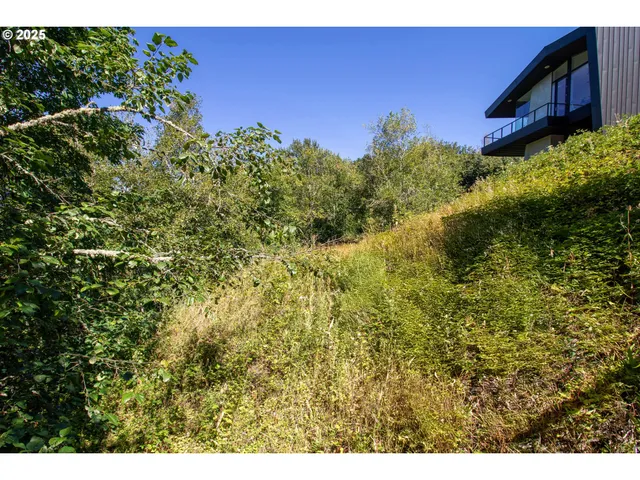 a view of a building