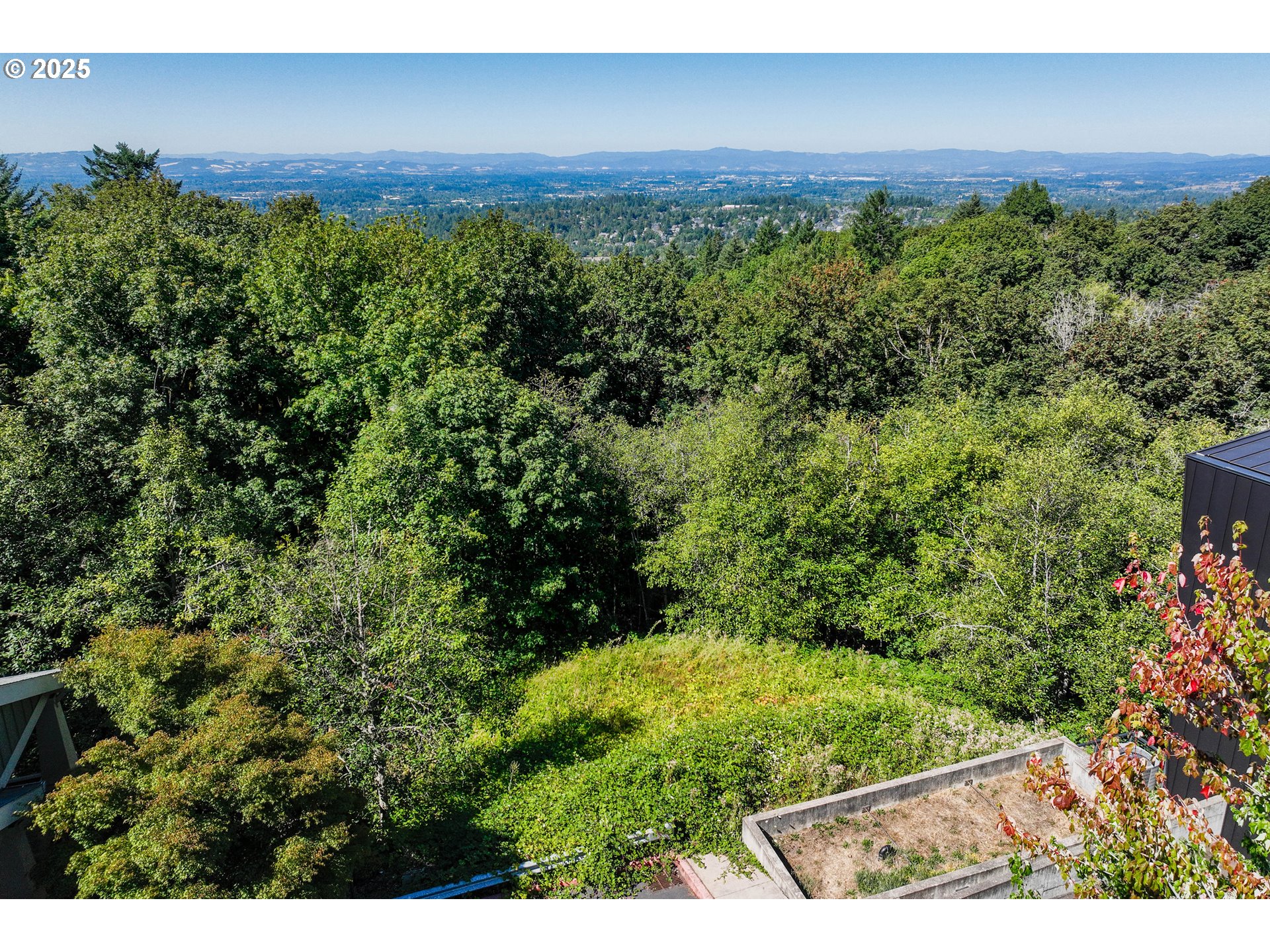8049 Northwest Prominence Court Portland, OR 97229 - Photo 9 of 19