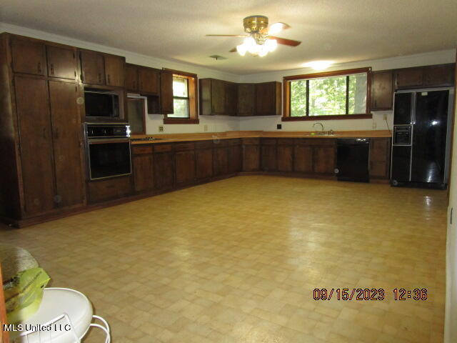 863 Oakdale Road Coldwater, MS 38618 - Photo 30 of 55 IMG_5201