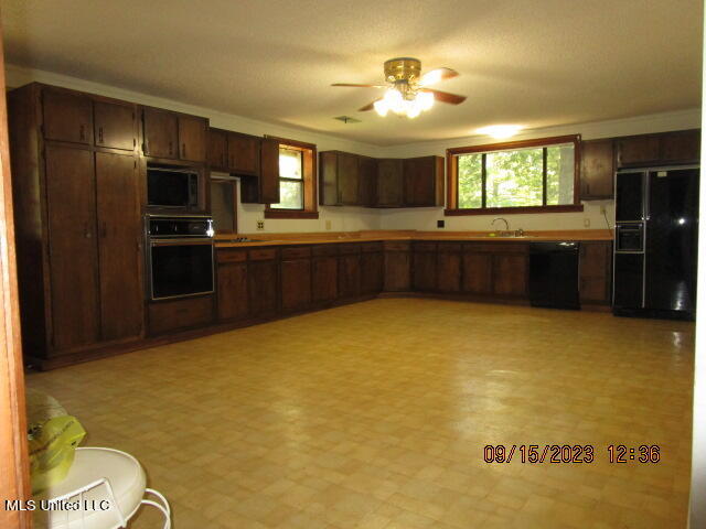 863 Oakdale Road Coldwater, MS 38618 - Photo 31 of 55 IMG_5202