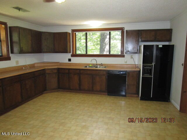 863 Oakdale Road Coldwater, MS 38618 - Photo 33 of 55 IMG_5204
