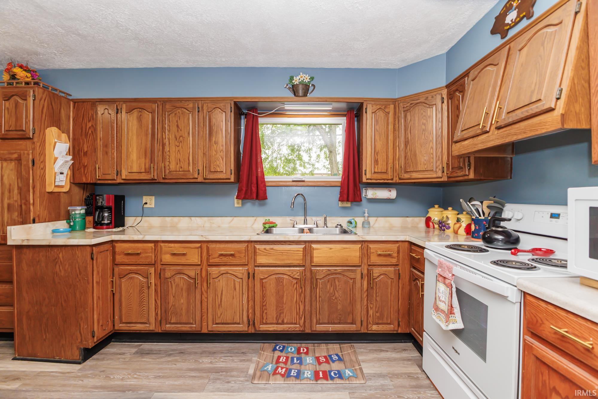 800 West High Street Redkey, IN 47373 - Photo 16 of 26