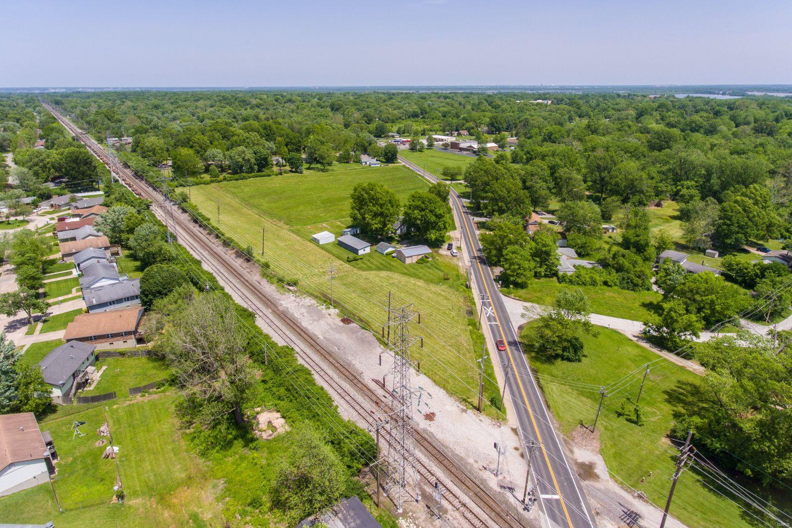 11419 Larimore Road St. Louis, MO 63138 - Photo 9 of 26