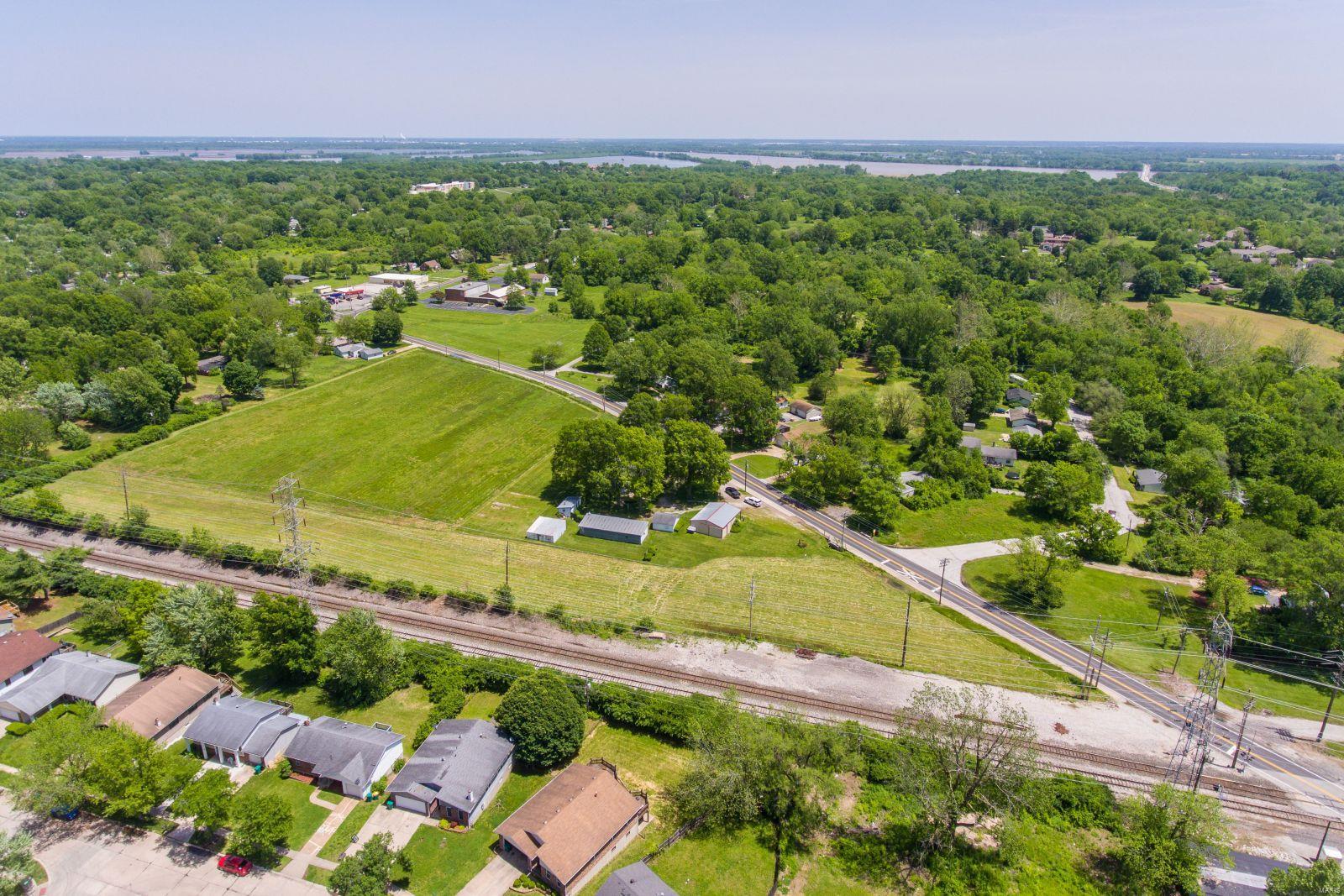 11419 Larimore Road St. Louis, MO 63138 - Photo 10 of 26