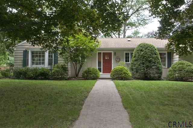 487 Stratton Place Bethlehem, NY 12054 - Photo 1 of 8 Photo 1