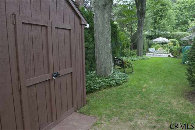 487 Stratton Place Bethlehem, NY 12054 - Photo 8 of 8 Photo 8