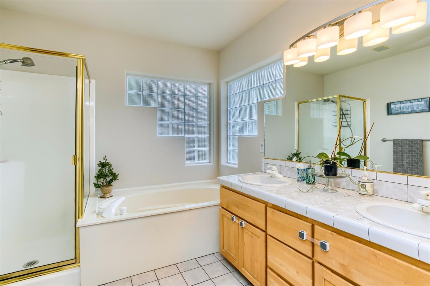 792 Roca Street Ashland, OR 97520 - Photo 16 of 32 Additional Photo