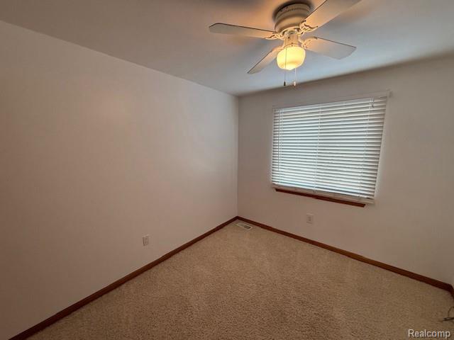 48530 Sugarbush Road, Unit 45 New Baltimore, MI 48047 - Photo 17 of 20