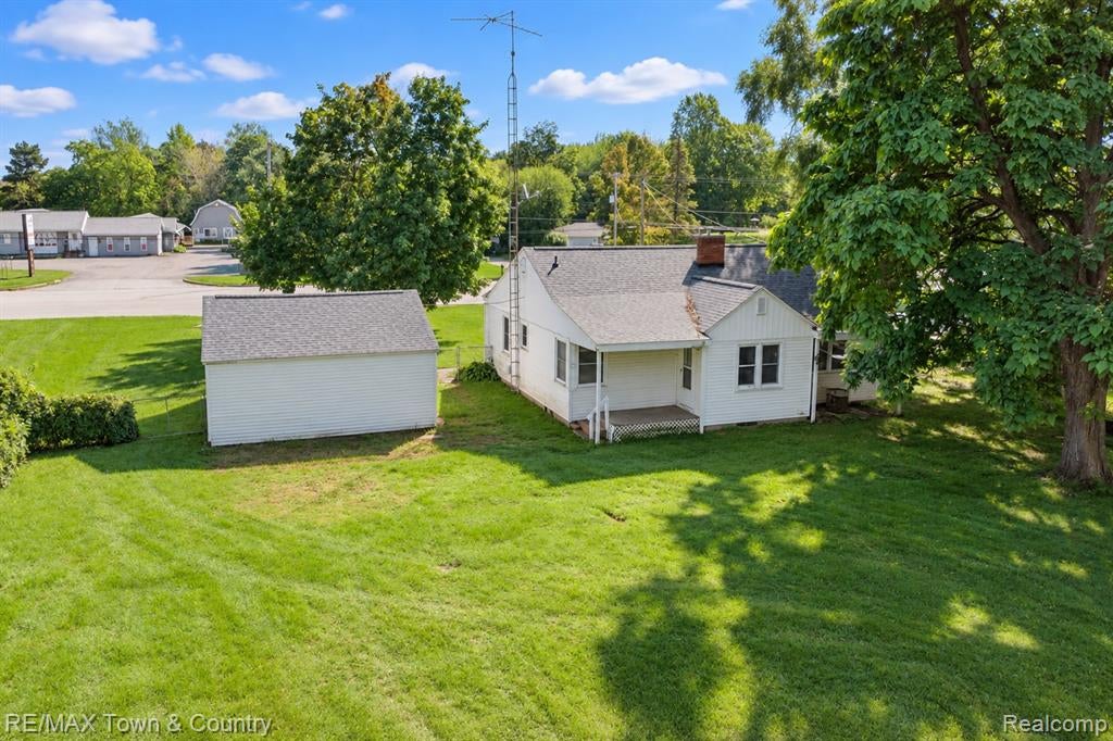 300 South Elms Road Flushing, MI 48433 - Photo 26 of 26 Gallery Image 26