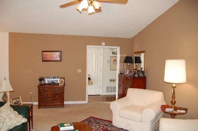 106 Belford Road Mauldin, SC 29662 - Photo 5 of 12 Gallery Image 5