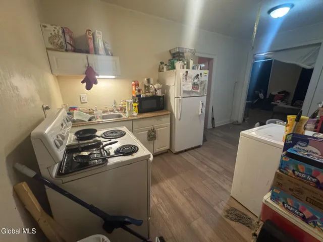 $142,500 | 80 Ida Street, Troy, NY 12180