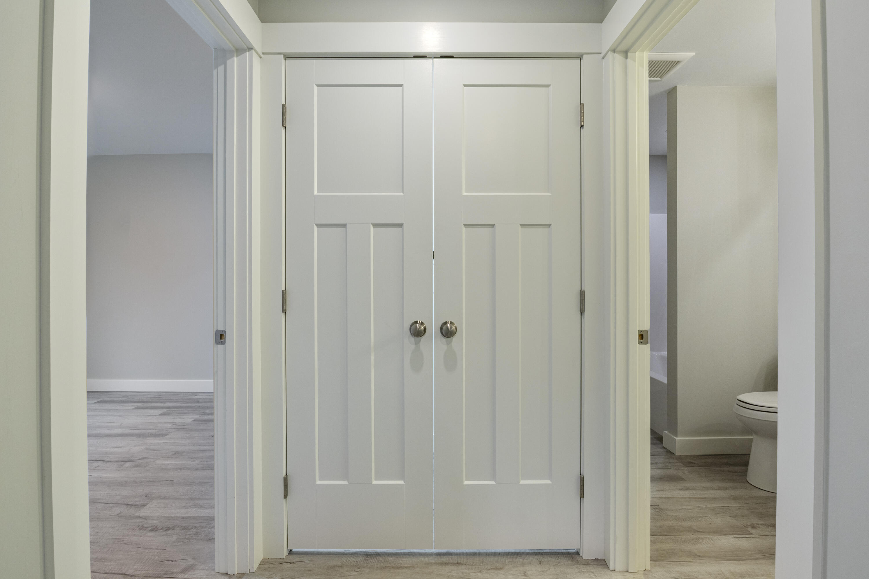 324 Ossipee Trail West, Unit 2 Standish, ME 04084 - Photo 11 of 24 322_Ossipee_Trail_W_08