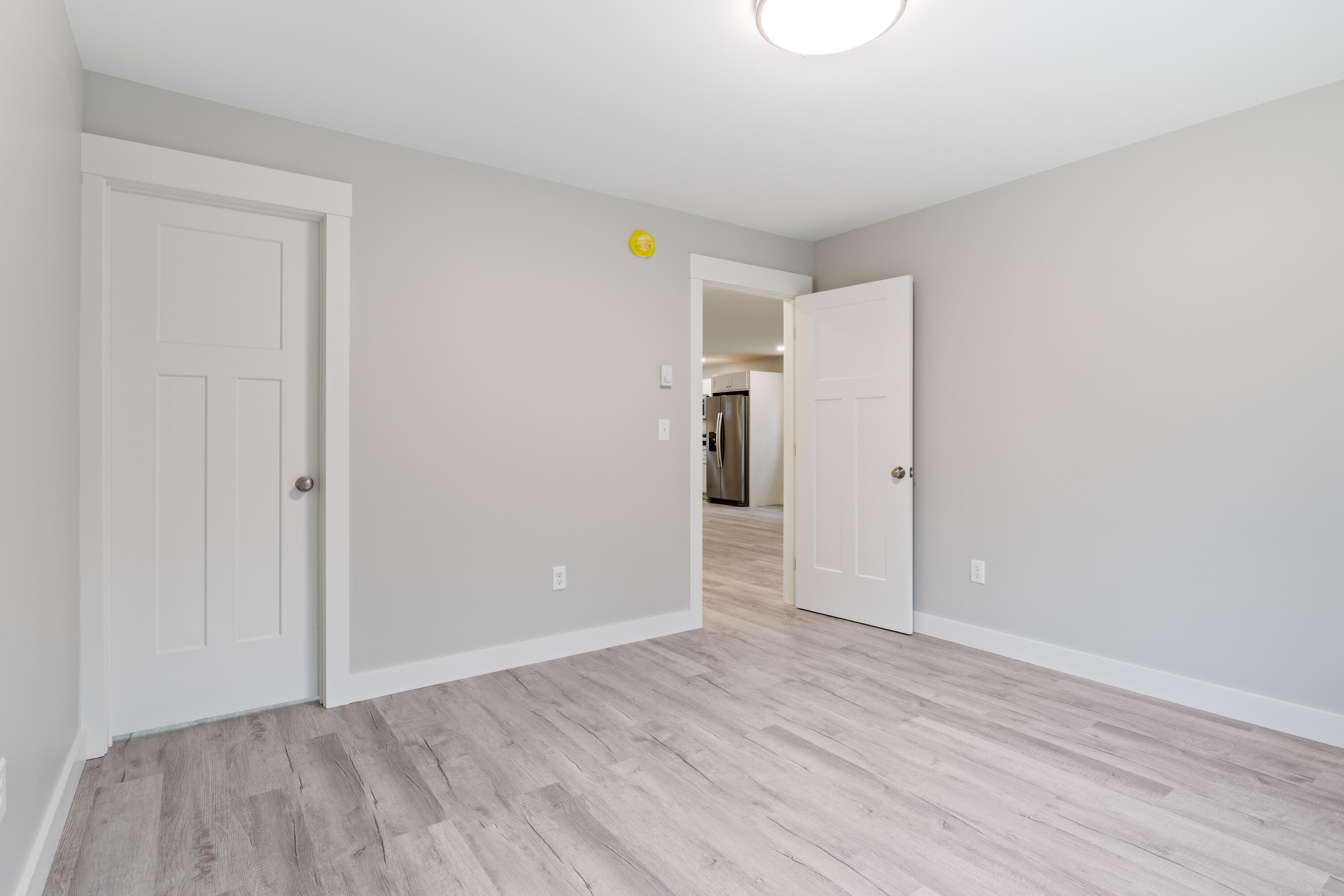 324 Ossipee Trail West, Unit 2 Standish, ME 04084 - Photo 14 of 24 322_Ossipee_Trail_W_11