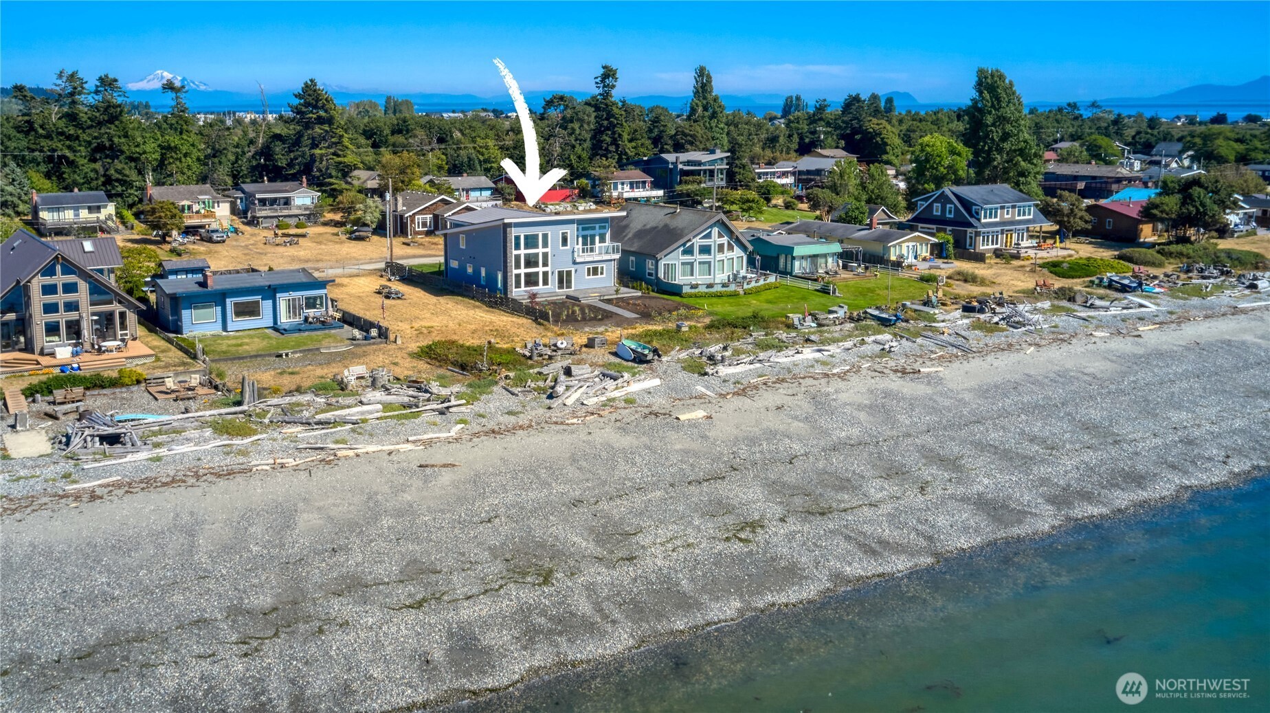 631 Freemans Lane Point Roberts, WA 98281 - Photo 4 of 40