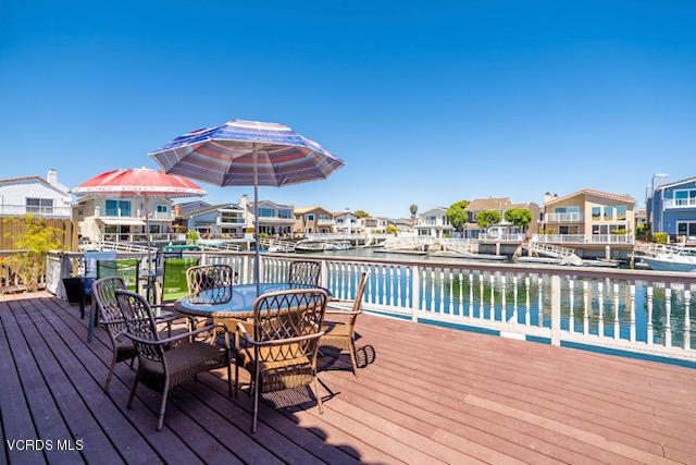 2034 Ravoli Drive Oxnard, CA 93035 - Photo 22 of 26 2034 back deck three