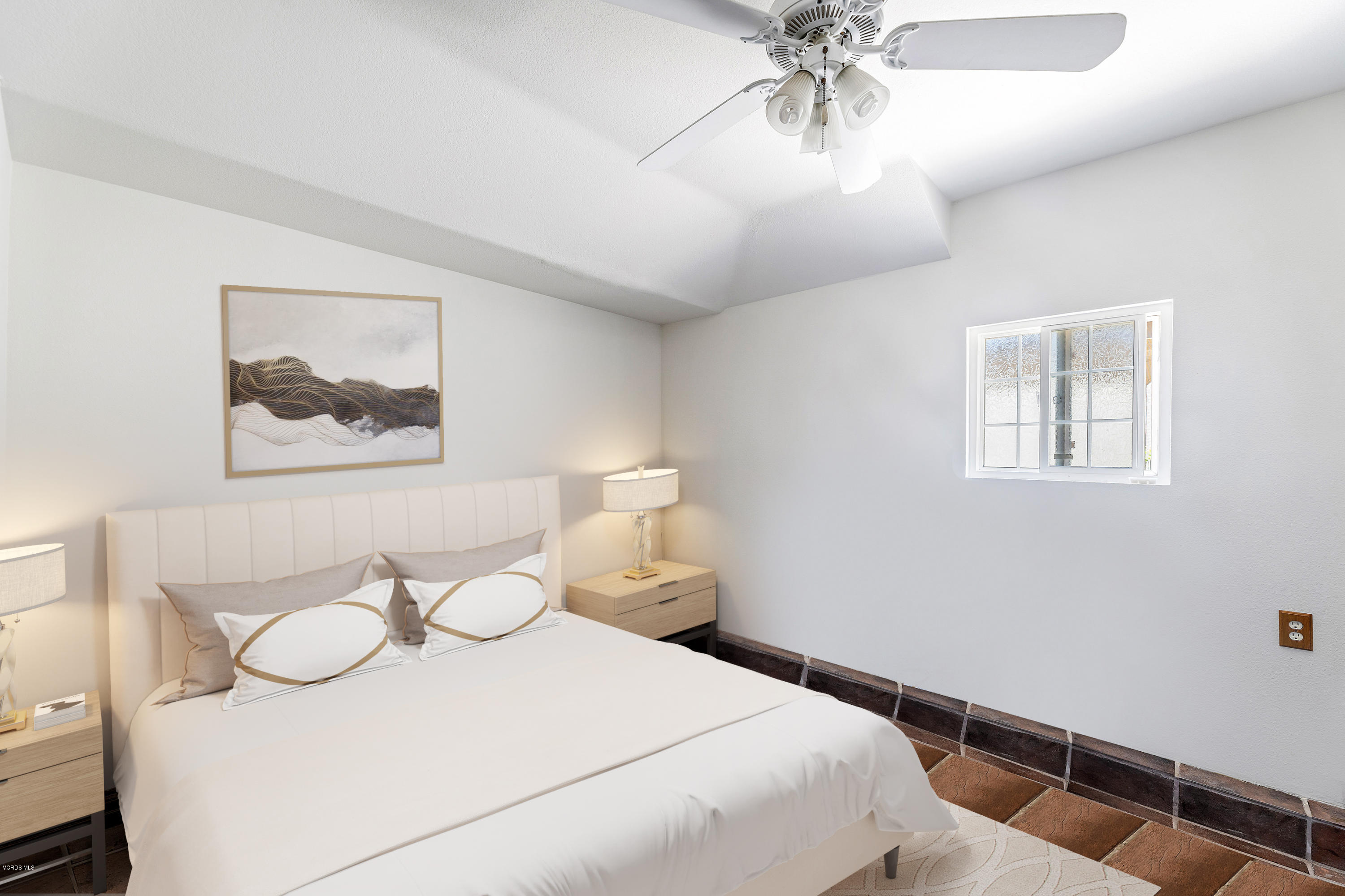 2034 Ravoli Drive Oxnard, CA 93035 - Photo 10 of 26 2034 Downstairs bedroom