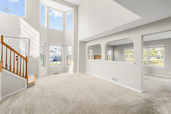 en empty room with windows