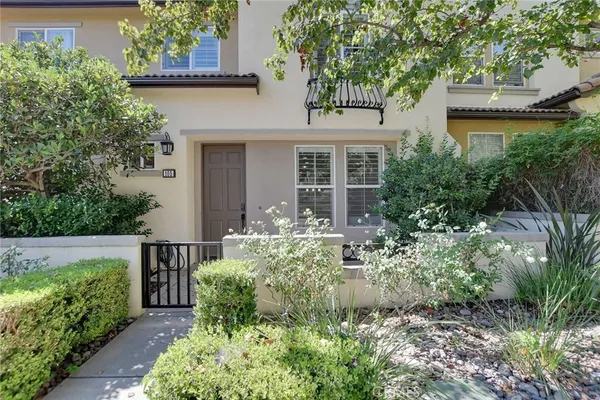 $569,999 | 15723 Parkhouse Drive, Unit 105, Fontana, CA 92336