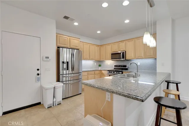 $569,999 | 15723 Parkhouse Drive, Unit 105, Fontana, CA 92336