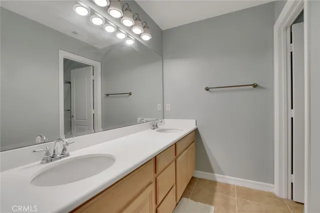 $569,999 | 15723 Parkhouse Drive, Unit 105, Fontana, CA 92336