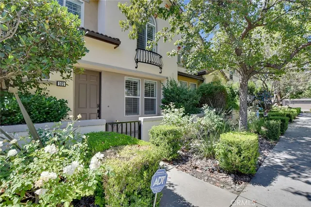 $569,999 | 15723 Parkhouse Drive, Unit 105, Fontana, CA 92336