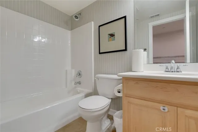 $569,999 | 15723 Parkhouse Drive, Unit 105, Fontana, CA 92336