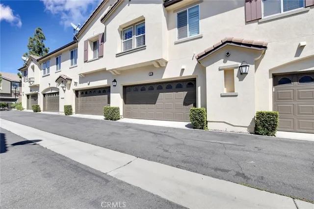 $569,999 | 15723 Parkhouse Drive, Unit 105, Fontana, CA 92336