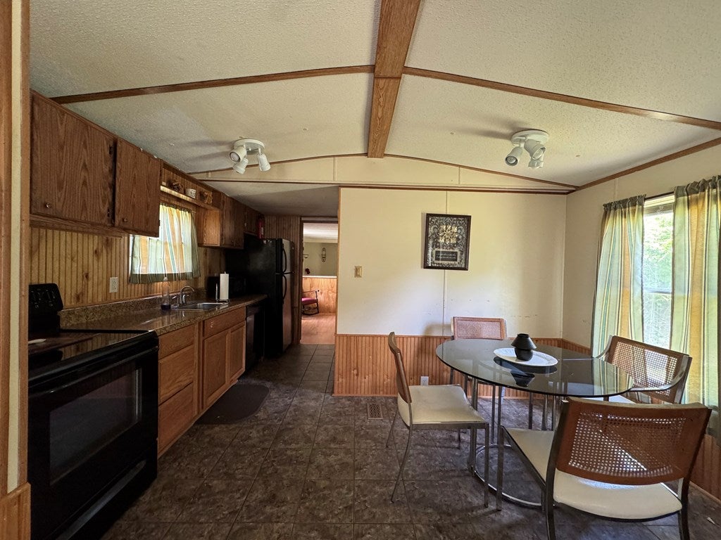 149 Cochran Holw Road Tazewell, VA 24651 - Photo 26 of 29 Gallery Image 26