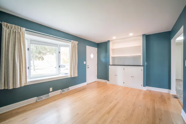 $264,900 | 5008 North 104th Street, Milwaukee, WI 53225