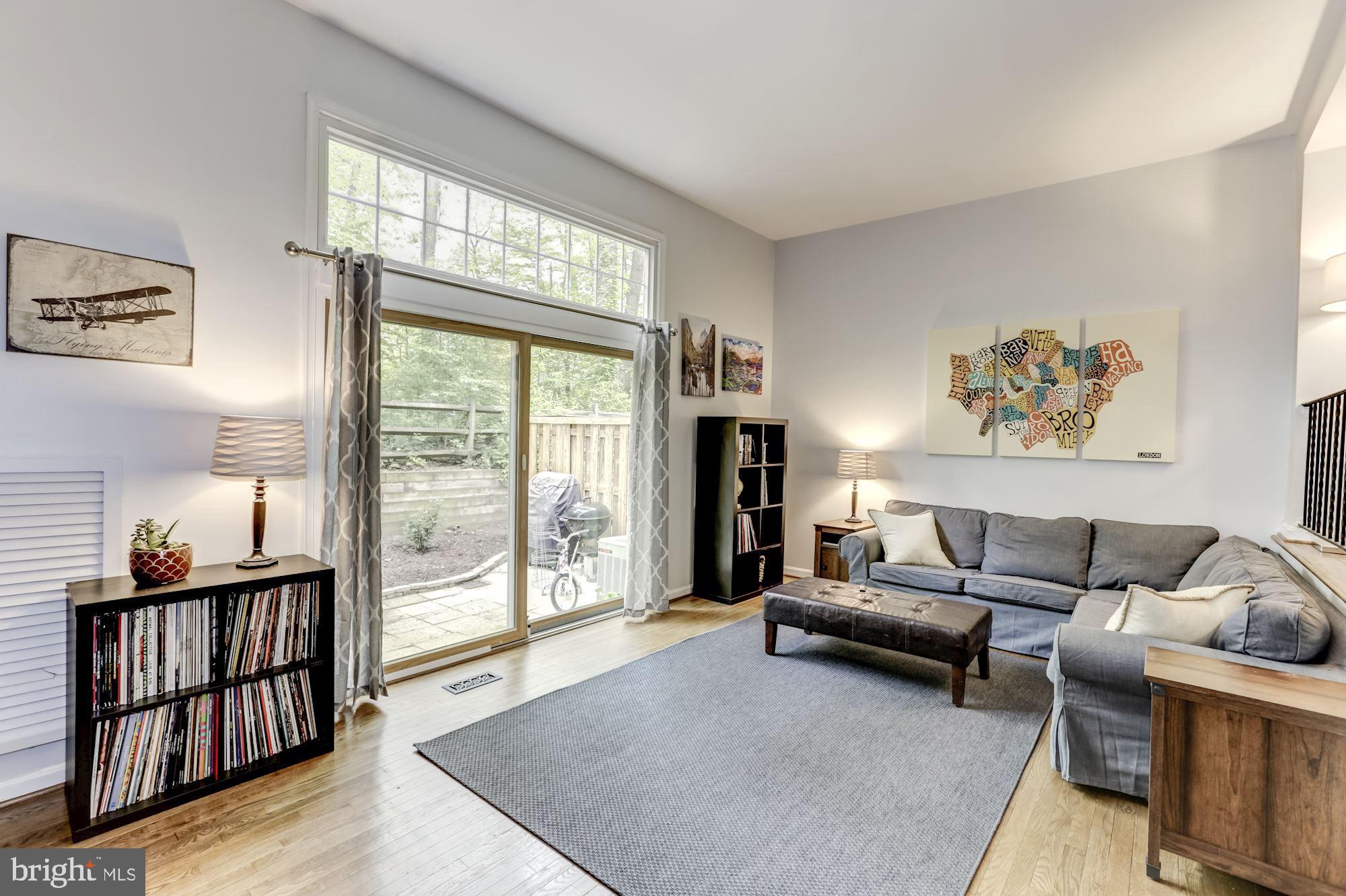 1512 Chatham Colony Court Reston, VA 20190 - Photo 5 of 31 Transom window over sliding glass doors