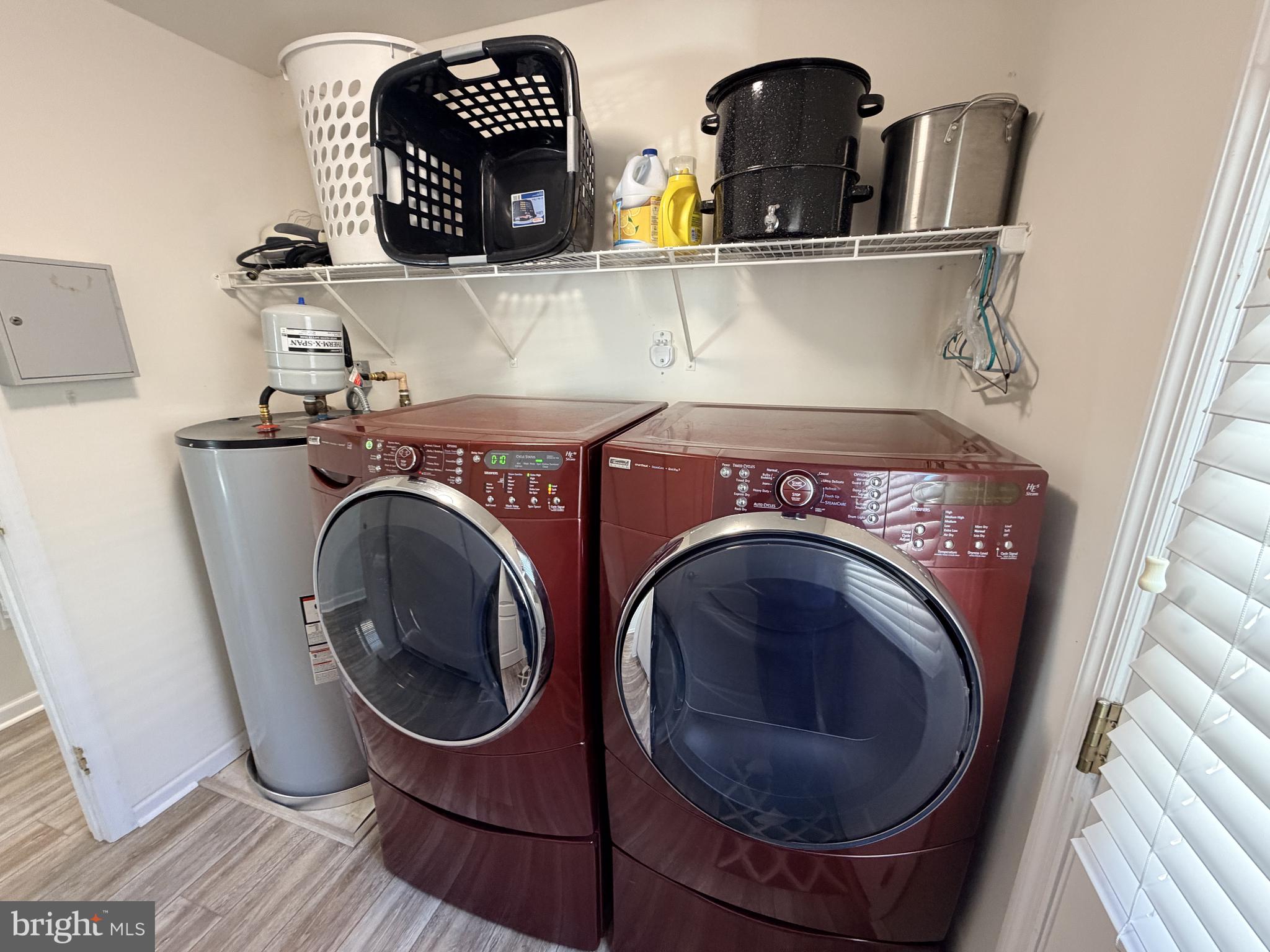 37022 Blue Teal Road Selbyville, DE 19975 - Photo 18 of 20 a utility room with dryer and washer