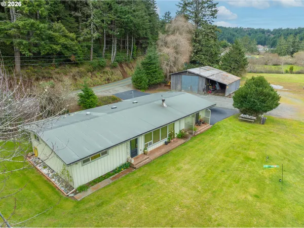 $625,000 | 28448 Mateer Road, Gold Beach, OR 97444
