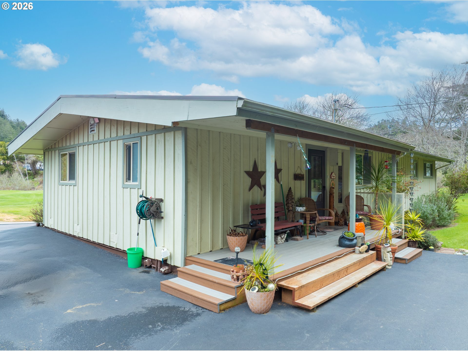 28448 Mateer Road Gold Beach, OR 97444 - Photo 11 of 48