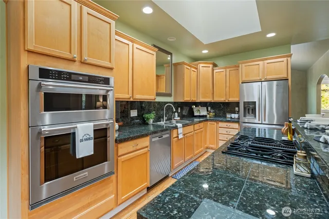 $1,100,000 | 6804 29th St Court Northwest, Gig Harbor, WA 98335